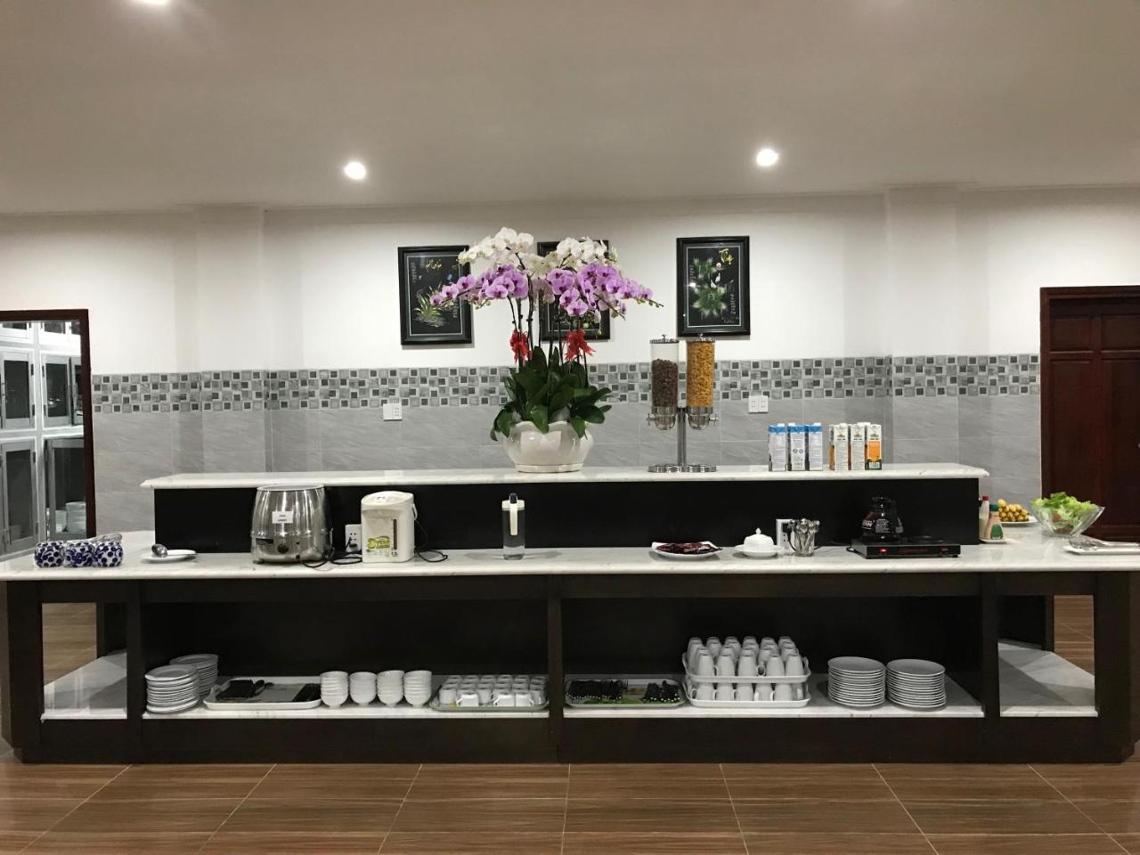 Long Bao Chau Hotel Thu Dau Mot Exterior foto